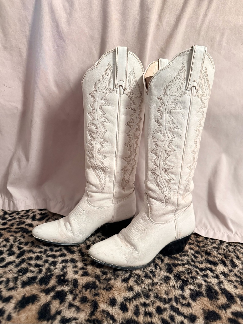 Vintage Kenny Rogers Women's White Western Knee-High Heeled Boots